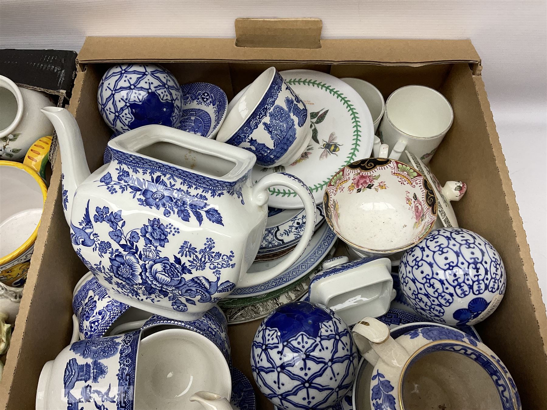 Wedgwood jasperware trinket box, commemorative ware, blue and white ceramics and a collection of other ceramics and collectables in five boxes