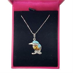 Silver Baltic amber and turquoise kingfisher pendant necklace, stamped 925 