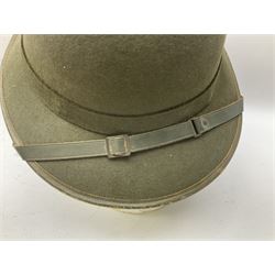 Five reproduction German WW2 hats comprising Wehrmacht olive tropical helmet, Heer officer's peaked cap, two M43 caps and Field side cap (5)