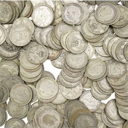Approximately 4760 grams of Great British pre-1947 silver one shilling coins