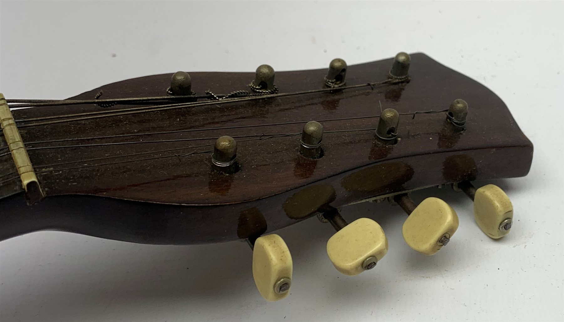  Eight string banjo mandolin (banjolin) L56cm in carrying case  