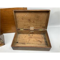 Quantity of boxes comprising writing slope, oak box with hinged lid opening to reveal letter rack,
eight graduating drawer miniature chest, two further boxes and a Bowden & Co watercolour's drawing board with original sticker labels, tallest H45cm (6)