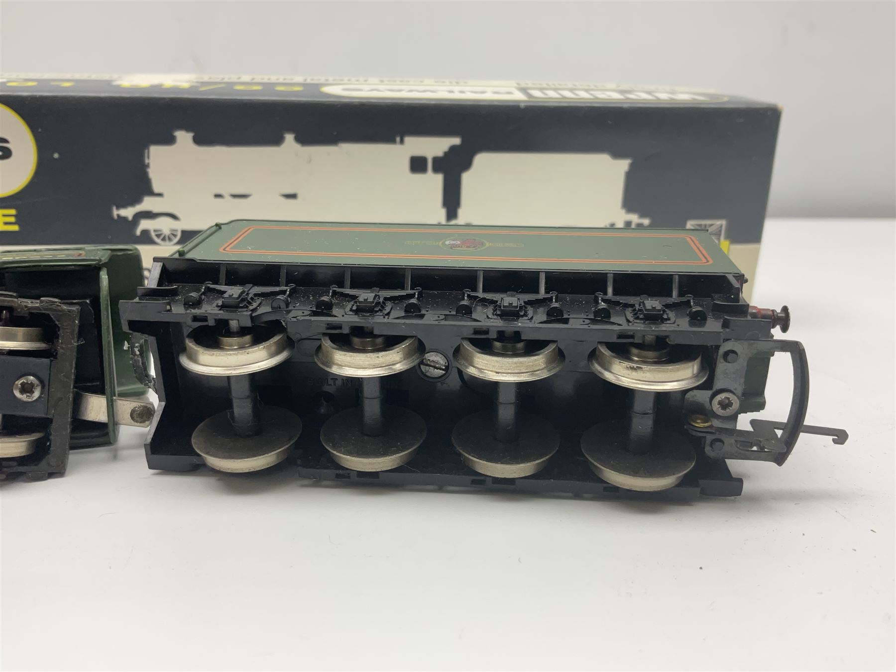 Wrenn '00/H0' gauge - Class A4 4-6-2 locomotive 'Mallard' No.60022; boxed with manual