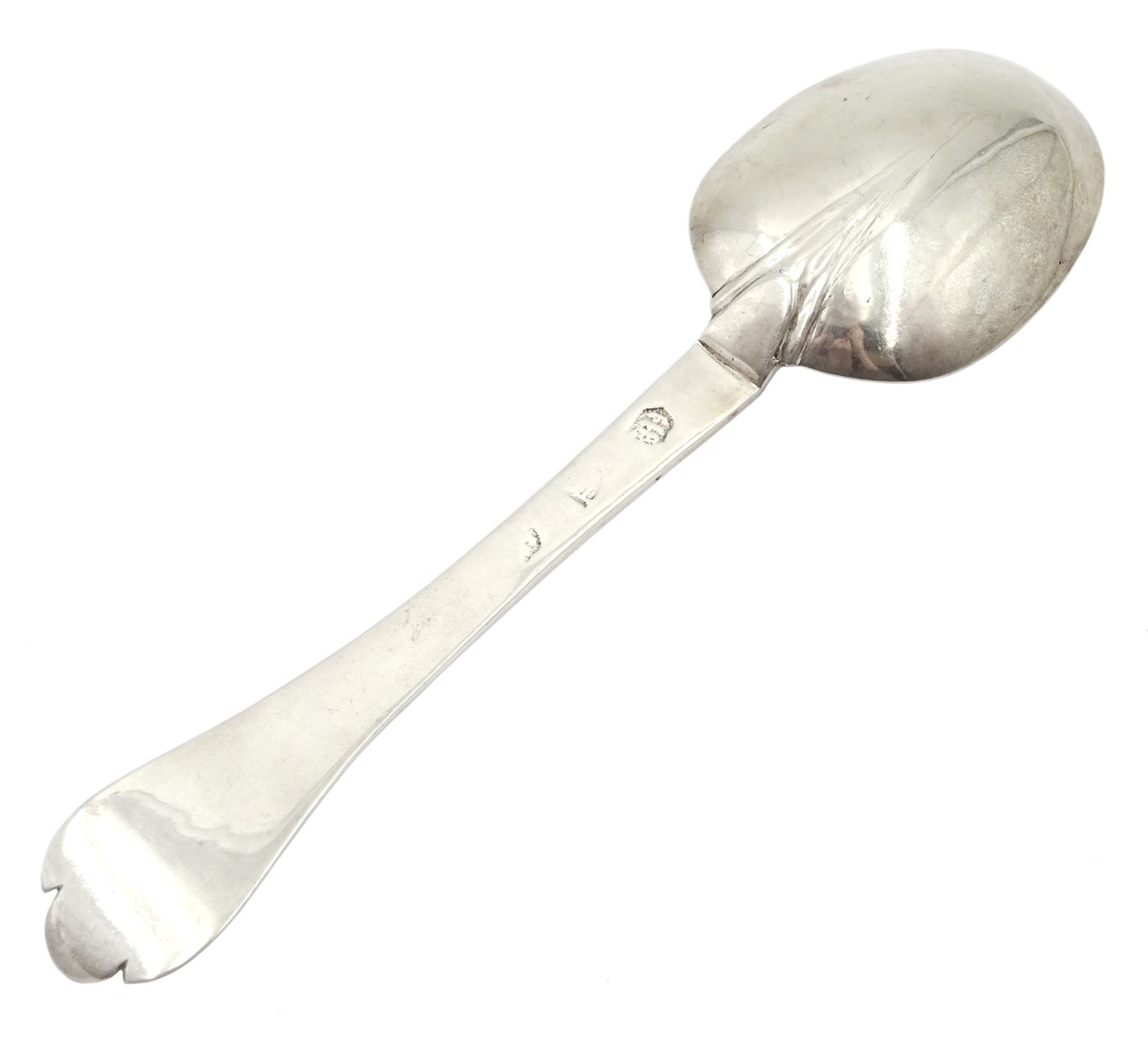 William & Mary silver Trefid spoon with rattail bowl, bottom stuck, hallmarked Thomas Hebden, Hull, circa 1689, L18.7cm, approximate weight 1.28 ozt (40 grams)