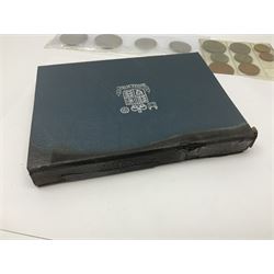 Great British and World coins, including halfcrowns, shillings, other pre-decimal coinage, The Royal Mint Great Britain and Northern Ireland 1972 coin set, commemorative crowns, various Irish coins etc