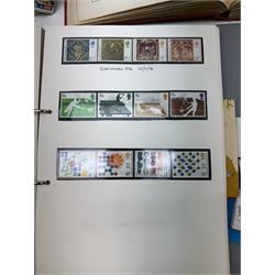Great British and World stamps, including Australia, Austria, Belgium, Bermuda, Brazil, Bulgaria, Canada, Chile, Denmark, Finland, France, Germany etc, housed in various albums, folders and loose
