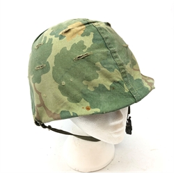  American steel helmet, composite liner with adjustable webbing and chinstrap. Vietman camouflage cover, L28cm  