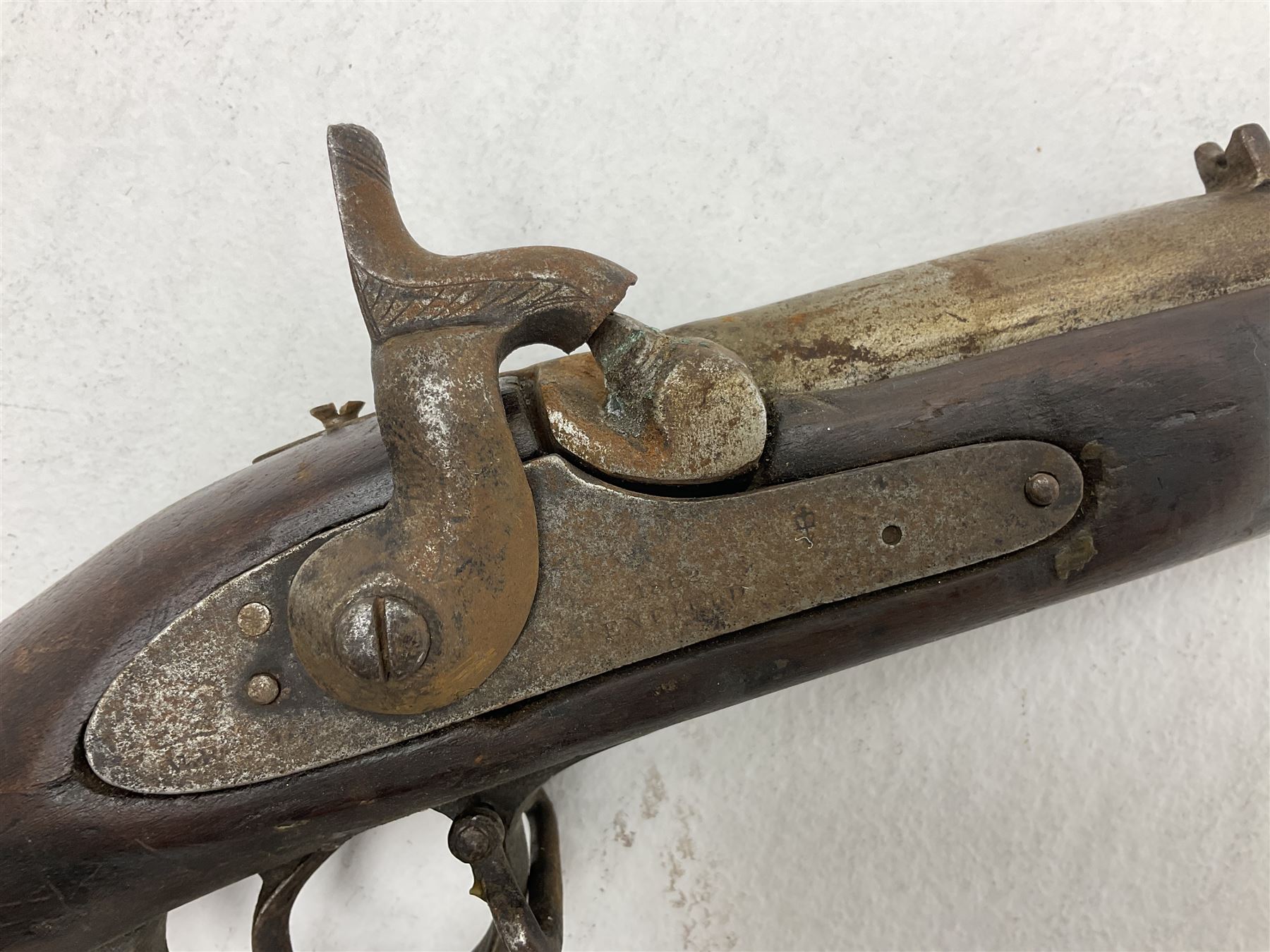 20th century Indian percussion military musket, approximately 20-bore, the 96.5cm barrel with three bands, the steel lock-plate marked 1862 Enfield, walnut full stock with brass fittings and under barrel ramrod channel L140.5cm overall