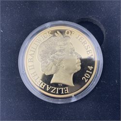 Queen Elizabeth II Bailiwick of Jersey 2014 '100 Poppies' gold five pound coin, cased with certificate