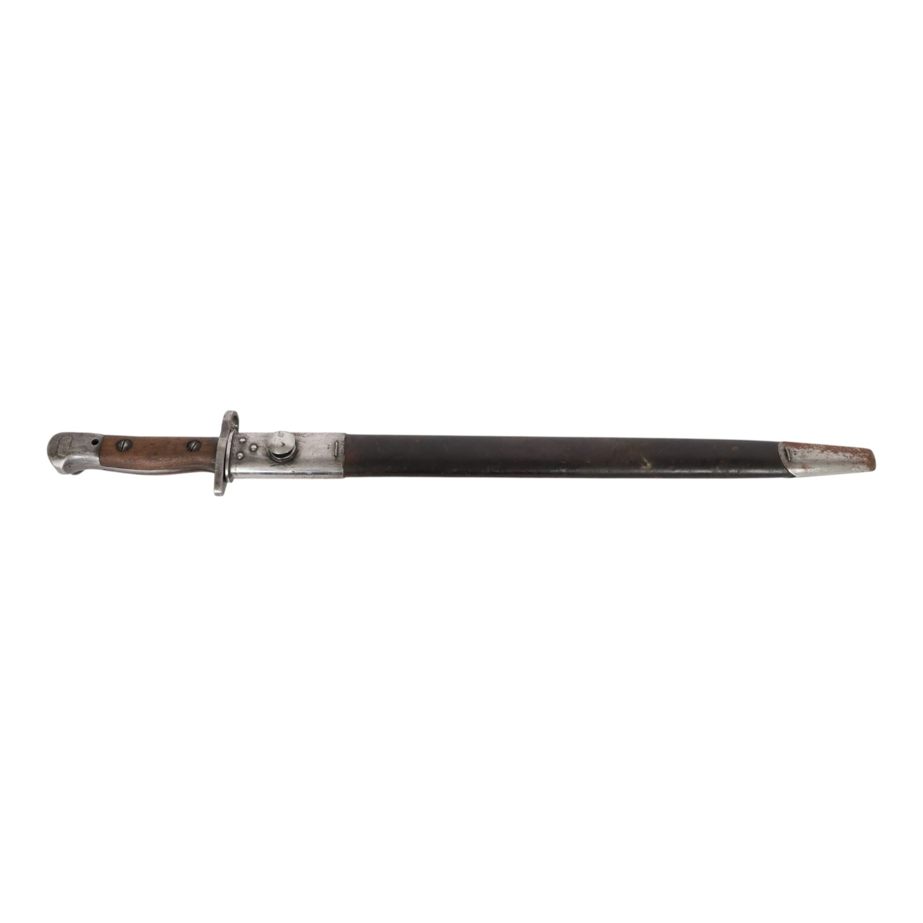Lee Enfield SMLE Rifle Bayonet, 1907 pattern, with leather scabbard, L57cm 