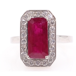  Natural ruby and diamond white gold ring hallmarked 18ct, ruby approx 2.6 carat  