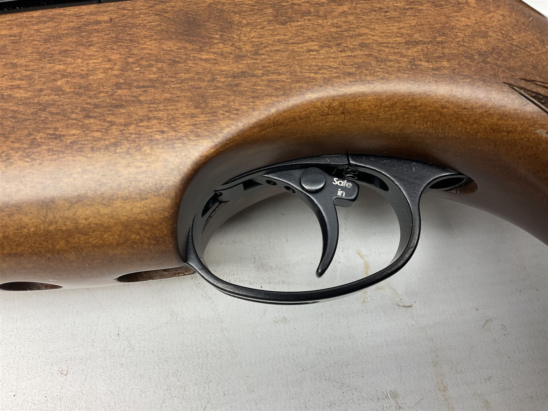 Air Arms Model S410F Classic .177 multi-shot compressed air rifle with bolt action, underside pressure gauge, chequered pistol grip, moderator and Hawke Sport HD 3-9x50 scope L112cm; in Anglo Arms camouflage sleeve with spares, tool kit, magazine and instruction manual