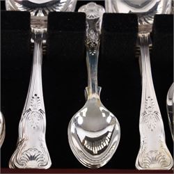 Arthur Price canteen of King's pattern cutlery