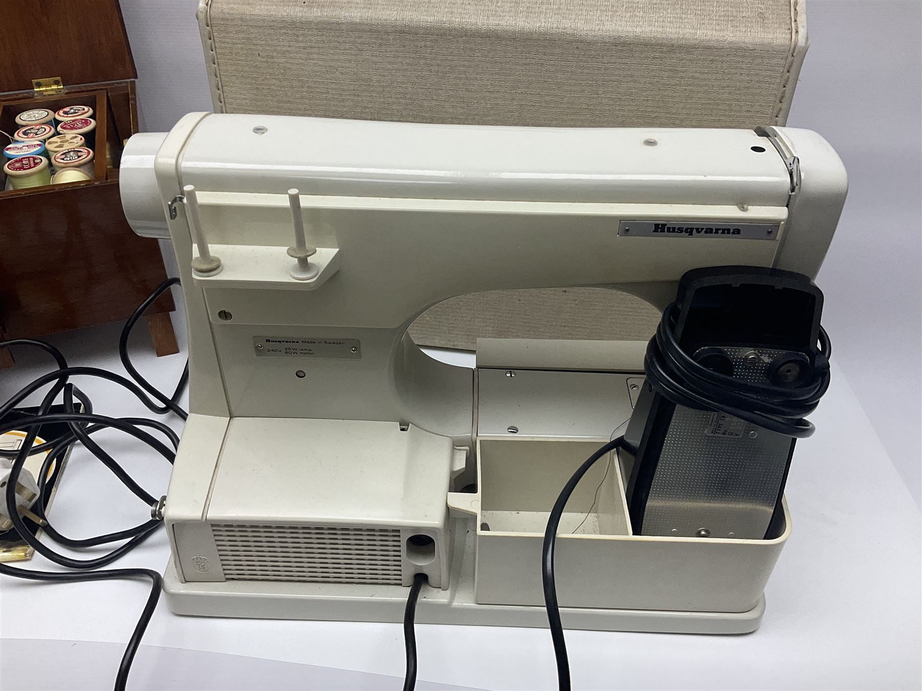 Husqvarna combina II sewing machine in case, with instruction manual and sewing box
