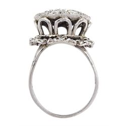 18ct white gold round brilliant cut diamond cluster ring, stamped 750, total diamond weight approx 2.00 carat