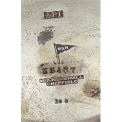 Silver half pint tankard by Walker & Hall, Sheffield 1928, approx 8.5oz, H10.5cm