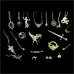 Gold sapphire pendant necklace, coffee bean bracelet and two other necklaces, all 9ct, silver and stone set silver jewellery including Eros brooch by D.H. Phillips, spaniel brooch, pendant necklaces, brooches and charms 