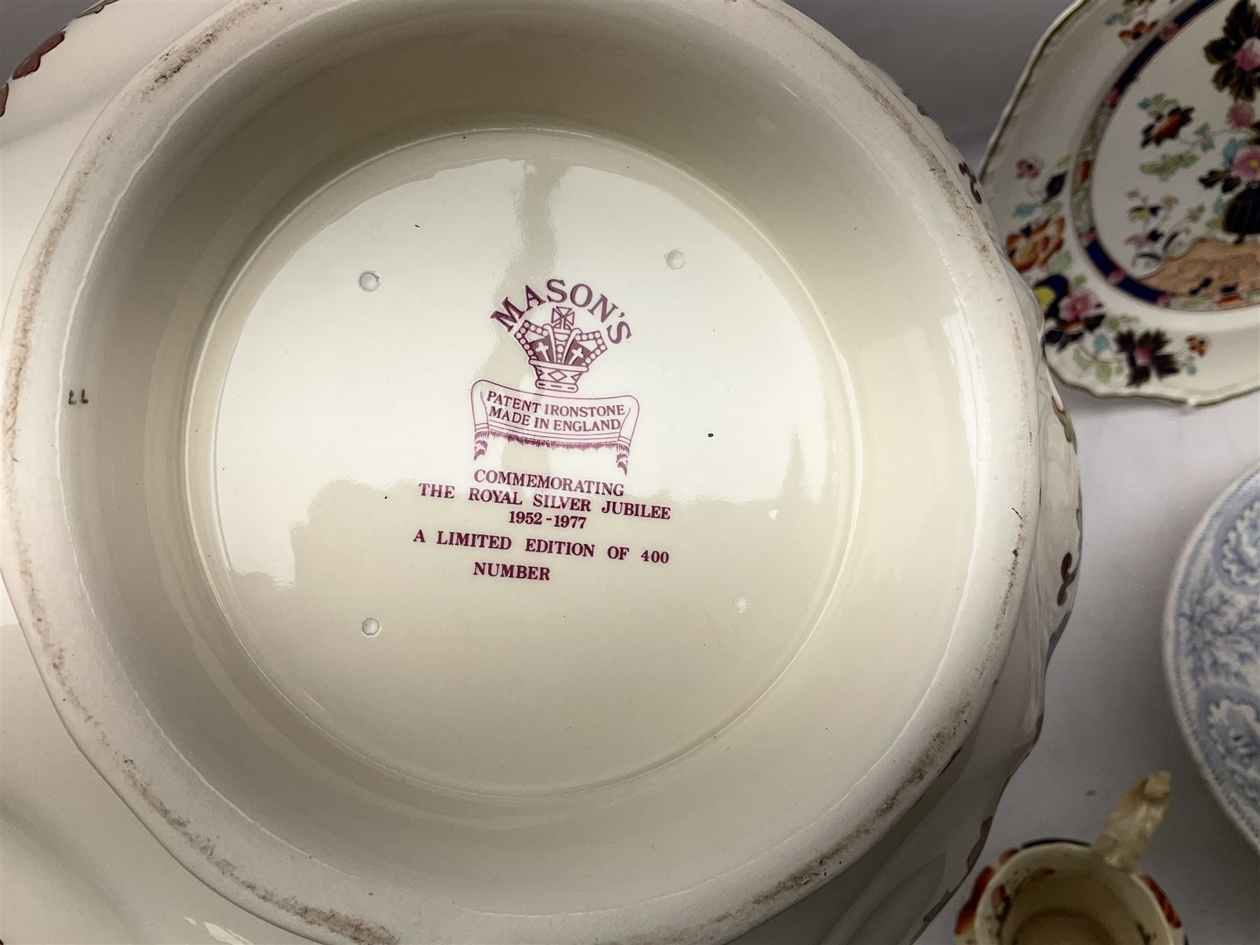 Masons Ironstone bowl commemorating Silver Jubilee, limited edition, together with Masons Mandalay pattern jug and two plates, and other similar ceramics