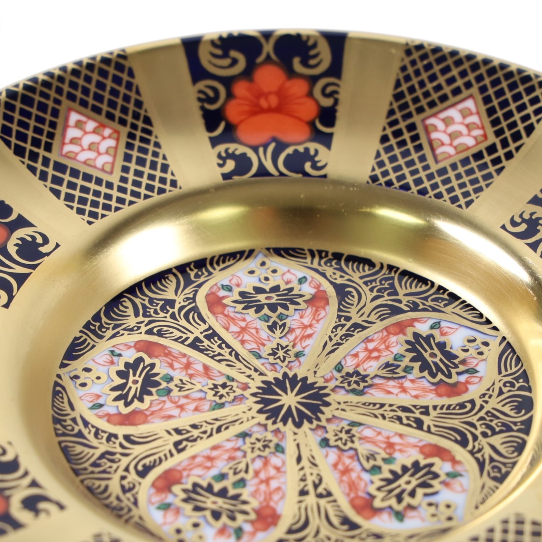 Set of six Royal Crown Derby Old Imari 1128 pattern coffee cans and saucers