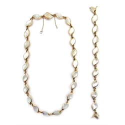  Gold mother of pearl necklace and matching bracelet, hallmarked 9ct  