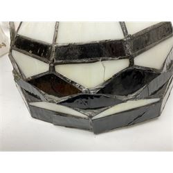 Milk glass lampshade decorated with peacocks, together with a Tiffany style lampshade, a set of five white frilled lamps shades etc 