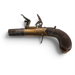 Pair early 19th century flintlock pocket pistols by Twigg of London, with 4cm twist-off barrel, concealed trigger, engraved and named action, chequered stock with vacant wrist cartouche and lion mask butt cap, overall L15cm 