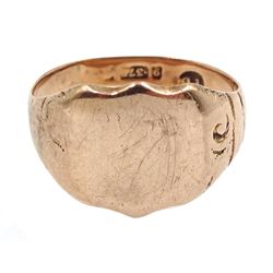 Rose gold signet ring stamped 9.375, approx 5gm
