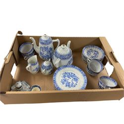 Arzberg German china tea service for six, comprising teapot, coffee pot, milk jug, covered sucrier side plates, cups and saucers 