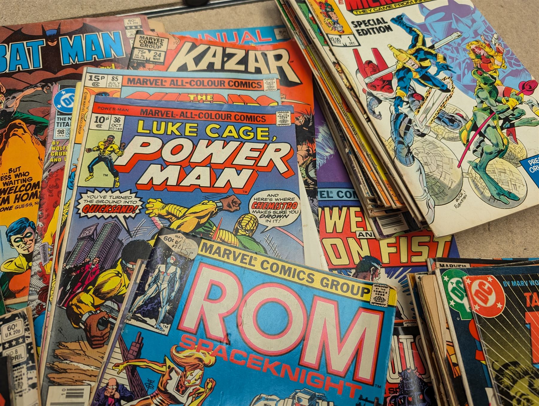 Collection of 1980s and later Marvel and DC comics