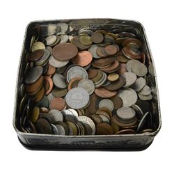 Great British and World coins, including Germany Third Reich 1939 'Hindenburg' silver two Reichsmark, The Royal Mint 2000 'Queen Mother' brilliant uncirculated five pound, commemorative medallions, silver plated sovereign and half sovereign case, numerous pre-decimal coins, world banknotes, etc