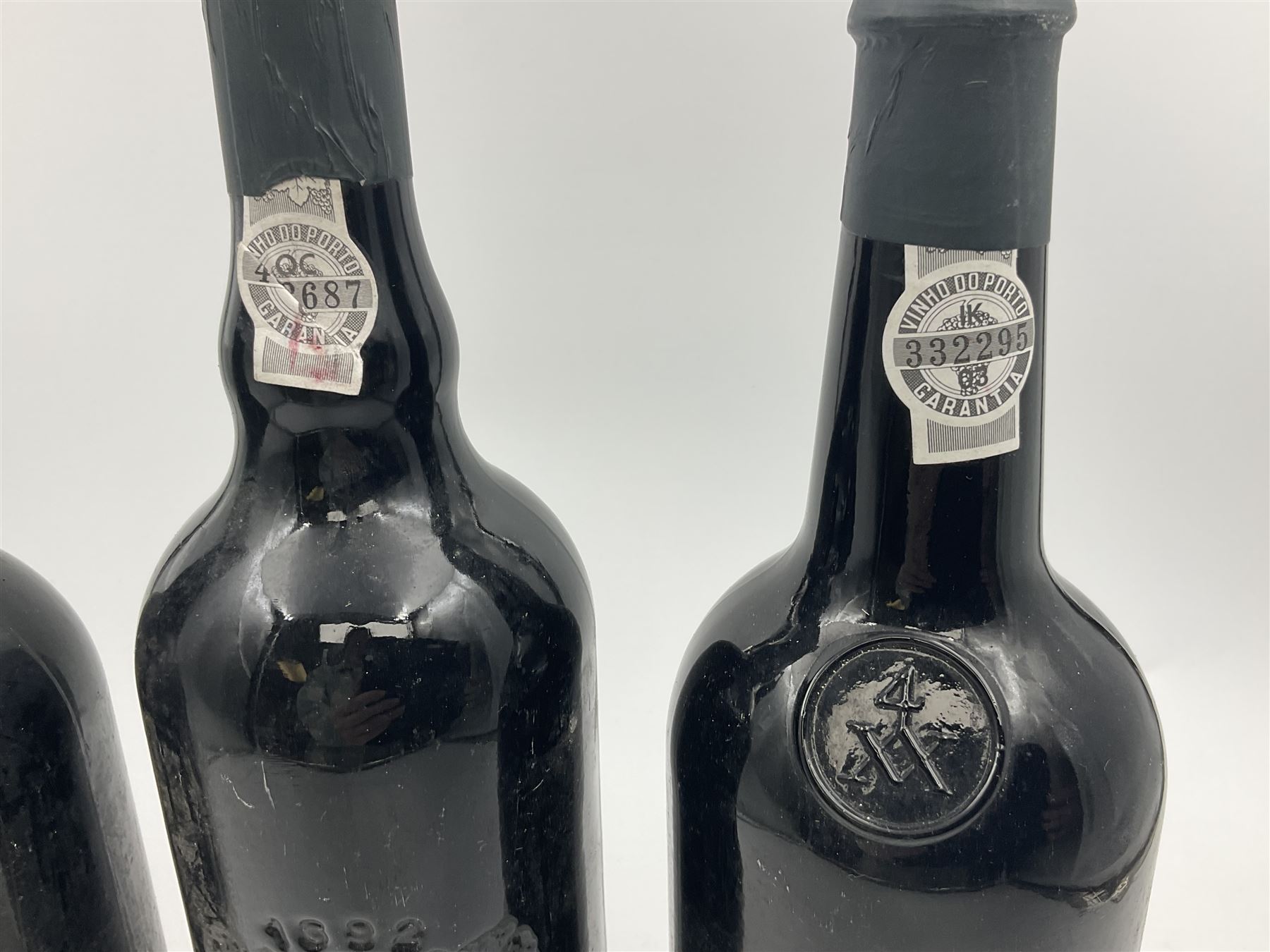 Taylors, 1984, 1992 and 1996, vintage port, 75cl, 20.5% vol (3)
