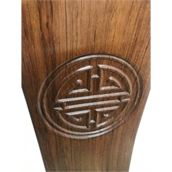 Chinese rosewood extending dining table with two leaves, square tapering supports on spade feet (W203cm, H78cm, D112cm) and set eight (6+2) chairs (W56cm)