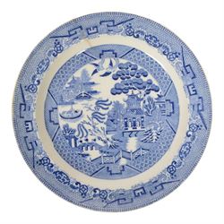 Collection of ten blue and white transfer plates, including two in Italian pattern with floral boarder, together with Willow pattern 