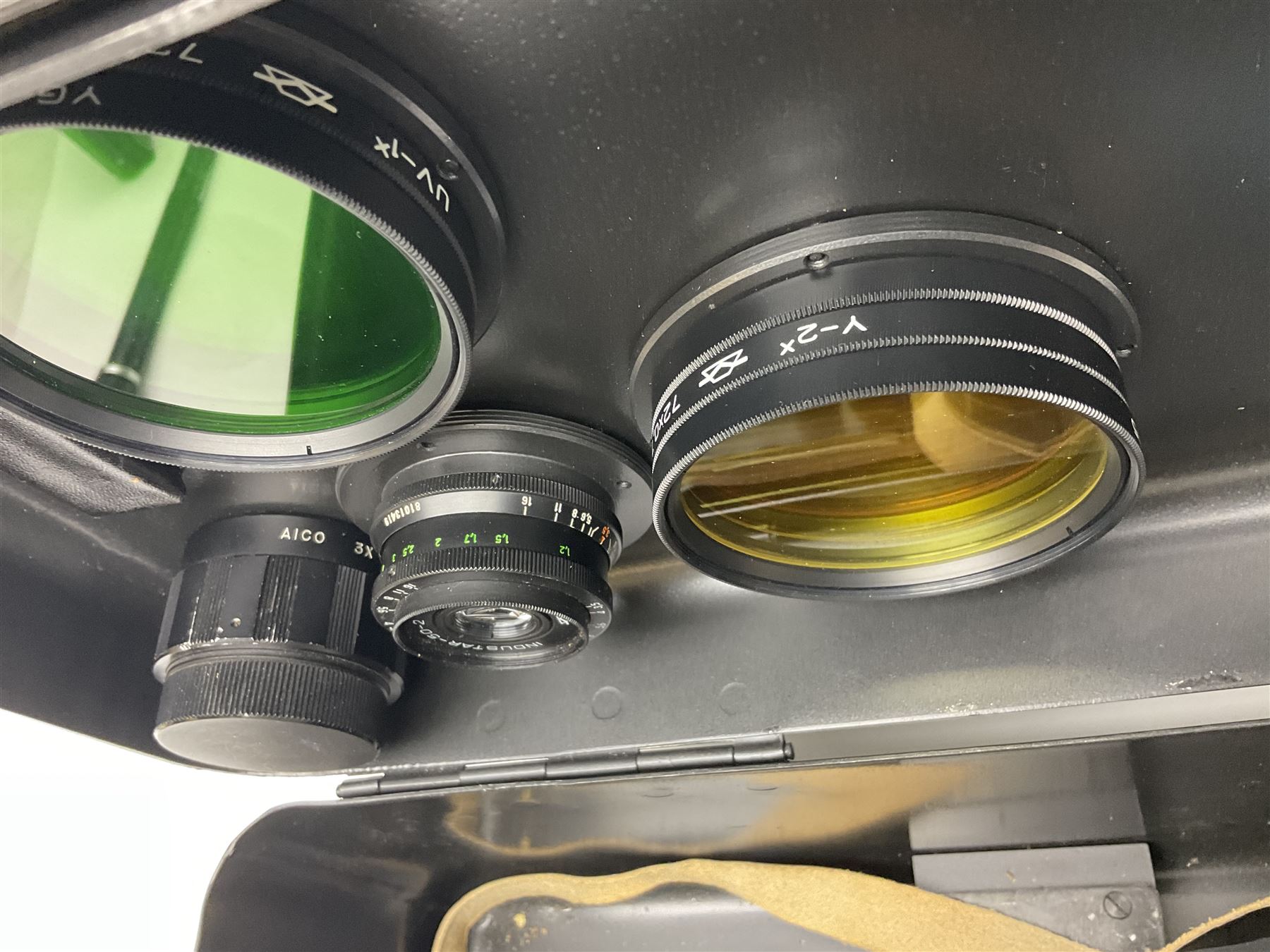 Zenit Photosniper Outfit, to include Zenit E camera body, serial no 80272217, 'Tair-3S 4.5/300' lens serial no 8508819, 'Aico 3x Converter', etc, all in a metal carry case  