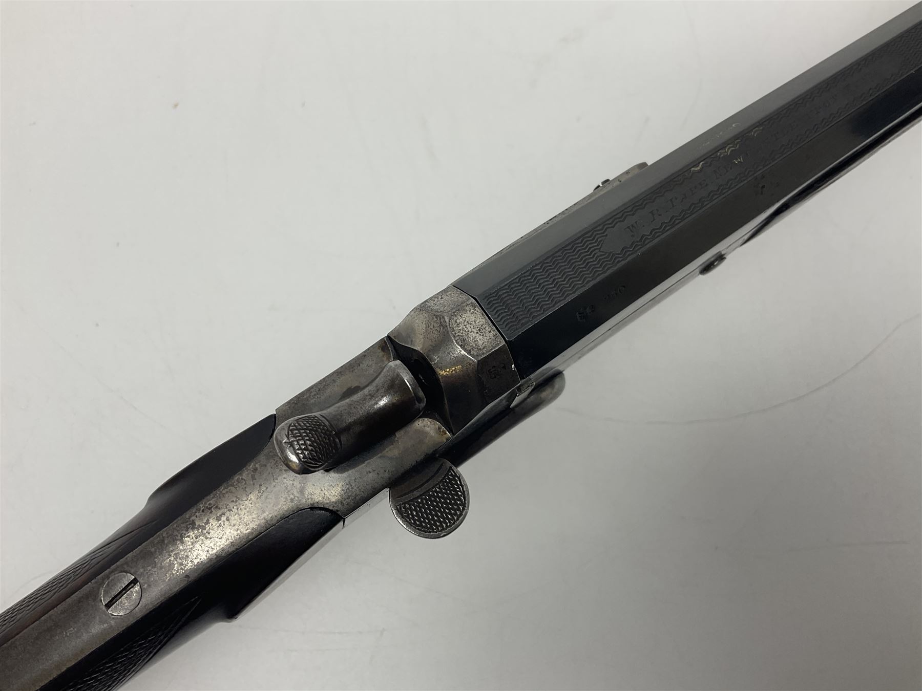 W.R. Pape Newcastle-upon-Tyne .297/250 Rook rifle, the 69cm (27