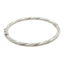 Silver twist hinged bangle, stamped 925