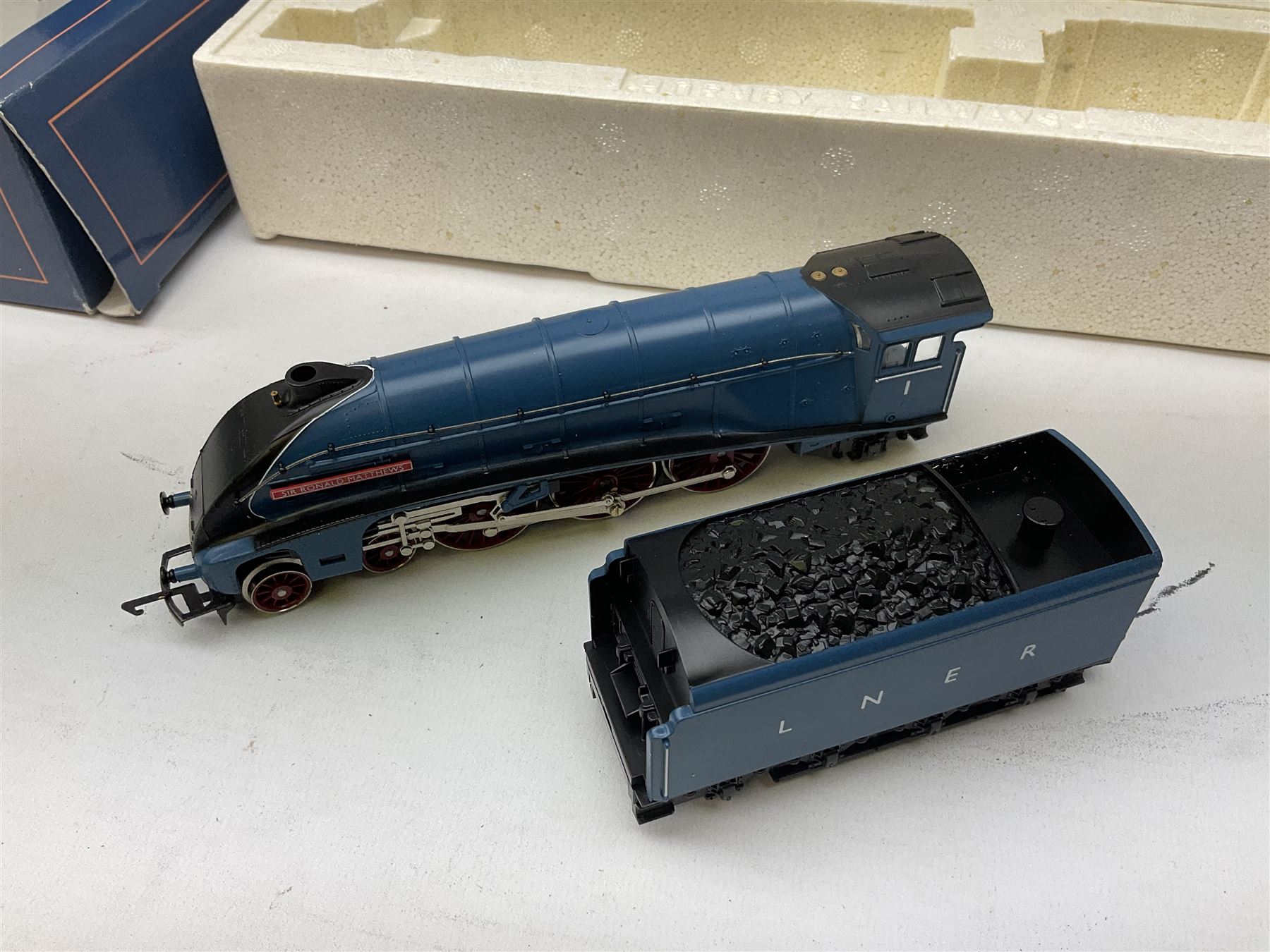 Hornby Railways '00' gauge - 'Time For A Change' 50th Anniversary Collection Limited Edition ceramic plate and locomotive set, No. R649, containing A4 4-6-2 locomotive 'Sir Ronald Matthews' No. 1, L.N.E.R blue livery and a Royal Doulton plate with an image of the same locomotive, limited edition No.171/3000; boxed with certificate in transport packaging.