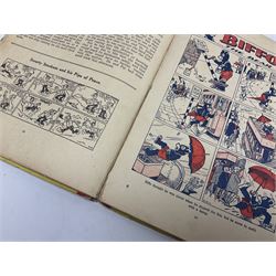 The Magic Beano Book Published 1950 by D.C. Thomson, 127 pages, pictorial card covers depicting Biffo painting the Beano bunch