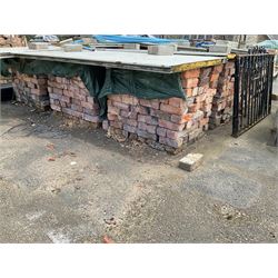 Large quantity of reclaimed bricks, under metal sheeting, and two pallets - THIS LOT IS TO BE VIEWED AND COLLECTED BY APPOINTMENT FROM THE CAYLEY ARMS, HIGH STREET, BROMPTON-BY-SAWDON, YO13 9DA