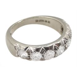 18ct white gold seven stone diamond ring, London 1981, total diamond weight approx 1.00 carat