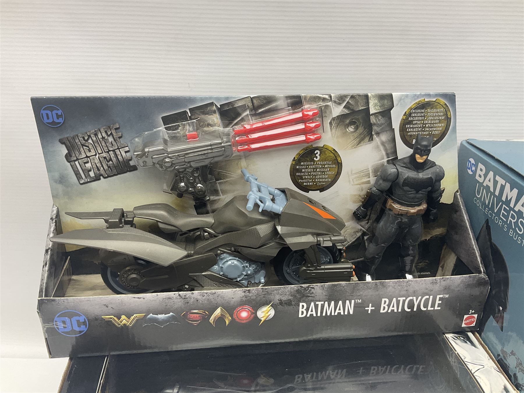 Eaglemoss Batman Universe Collector’s Bust ‘Rebirth Cowl’ with ten further Batman boxed and loose vehicles, figures and collectables to include Metals Die-Cast, Mattel, Hot Wheels etc, in two boxes