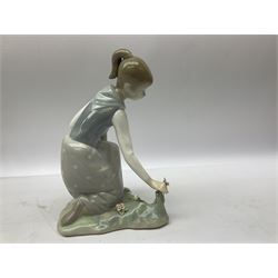 Lladro figures, Girl chased by Duck no.1288, Turtle Dove no.4550, Girl gathering Flowers no.1172, little goose no.4552 and little goose no.4553