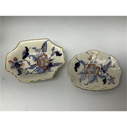 Masons Ironstone Cathay pattern ceramics, including vases, jugs, trinket boxes and trinket dishes, many in original boxes