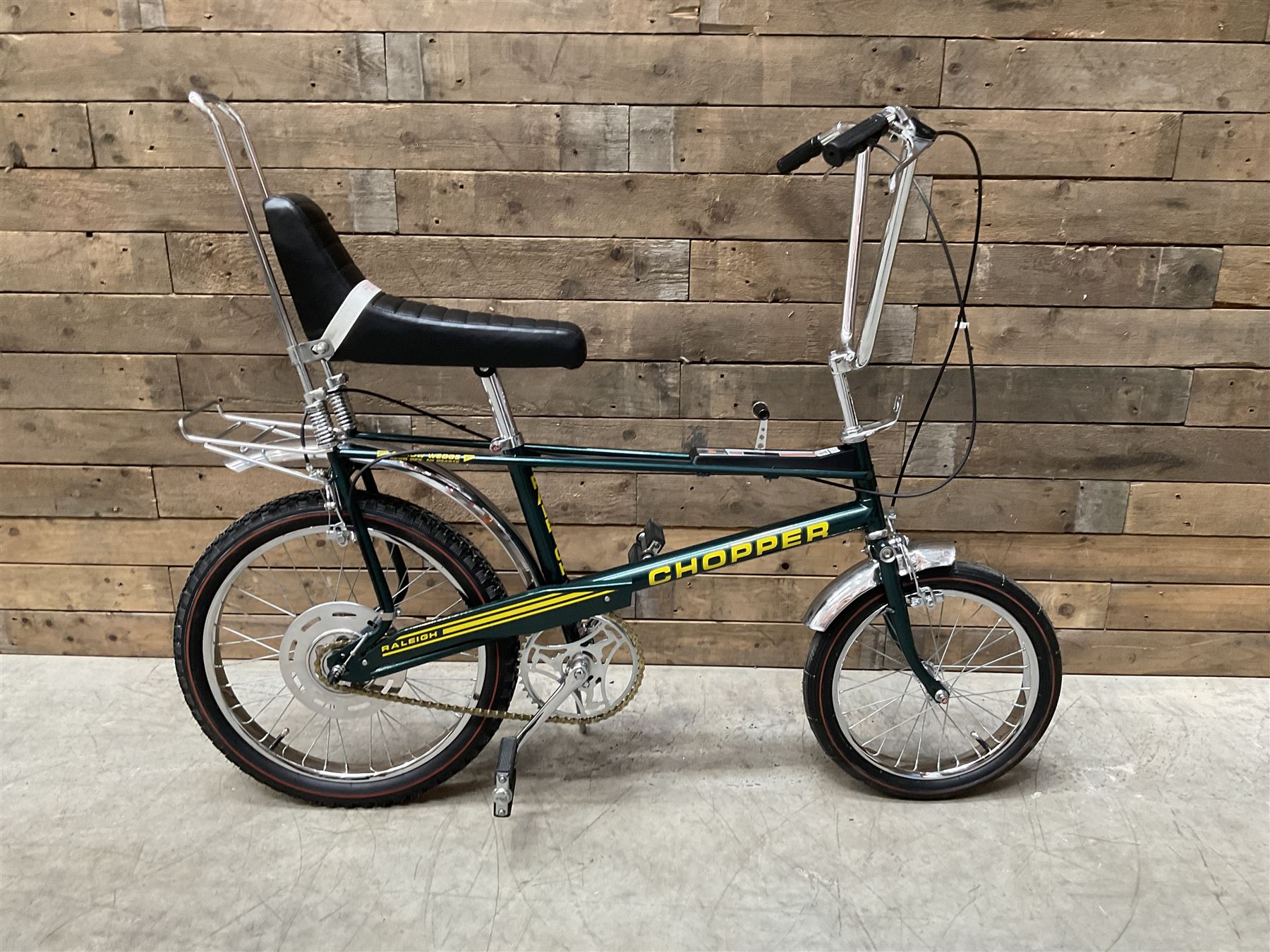 Raleigh Chopper Mk2 Arrow Wedge bicycle, fully restored and rechromed