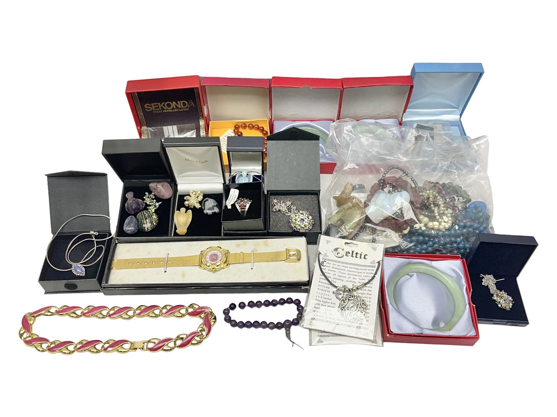 Silver stone set jewellery, including necklaces and bracelets and a collection of beaded and carved hardstone jewellery, etc