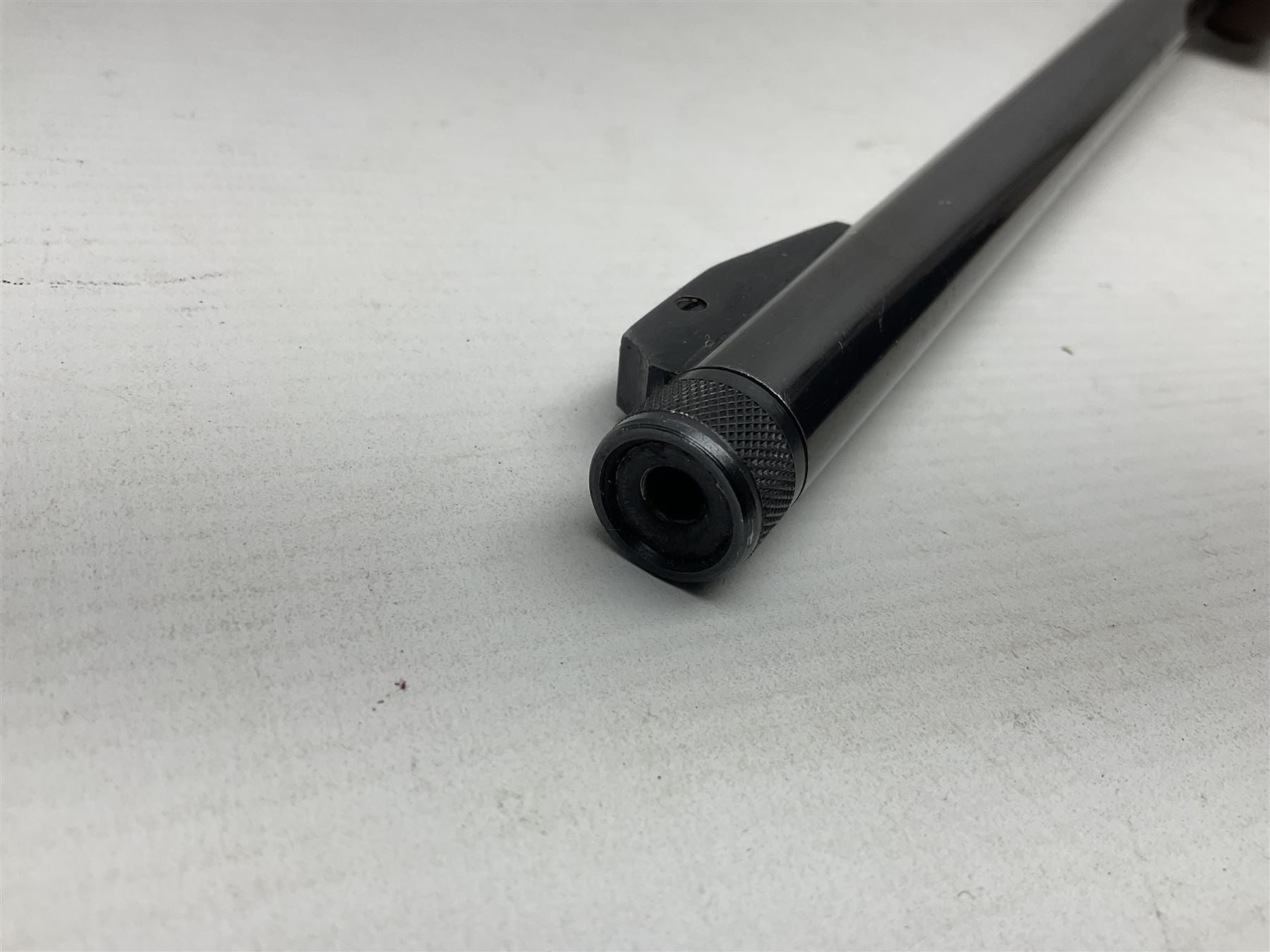 FIREARMS CERTIFICATE REQUIRED - BSA Supersport 5 bolt-action .22 LR rim-fire rifle with five-shot magazine, the 58.5cm (23