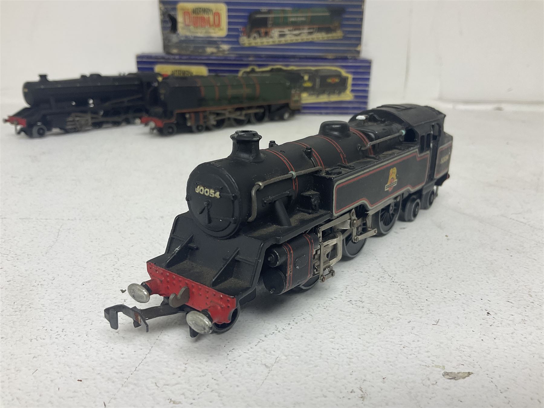 Hornby Dublo - 3-rail Class 8F 2-8-0 freight locomotive no.48158 with tender, Duchess Class 4-6-2 ‘Duchess of Montrose’ locomotive no.46232, Class 4MT Standard Tank 2-6-4 locomotive no.80054, all in original boxes; and Class N2 0-6-2 Tank locomotive no.69567, without box (4) 