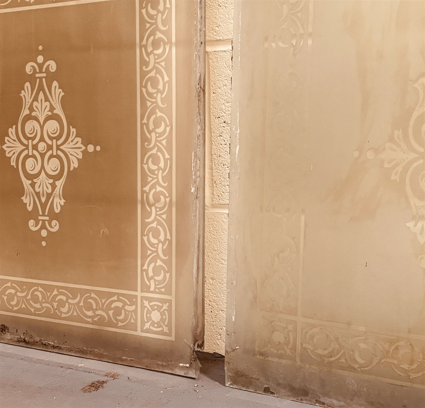 Set of four early 20th century etched glass window panels, ex Duke of Wellington Hotel, York. H117.5cm x 55cm.  - COLLECTION BY APPOINTMENT FROM: The White House, Thirsk Road, Easingwold, York, YO61 3NF - CALL 01723 507111 TO ARRANGE