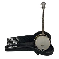 Tanglewood Union Series TWB 18 M5 five-string banjo, serial no.WE131200382 L96cm; in soft carrying case