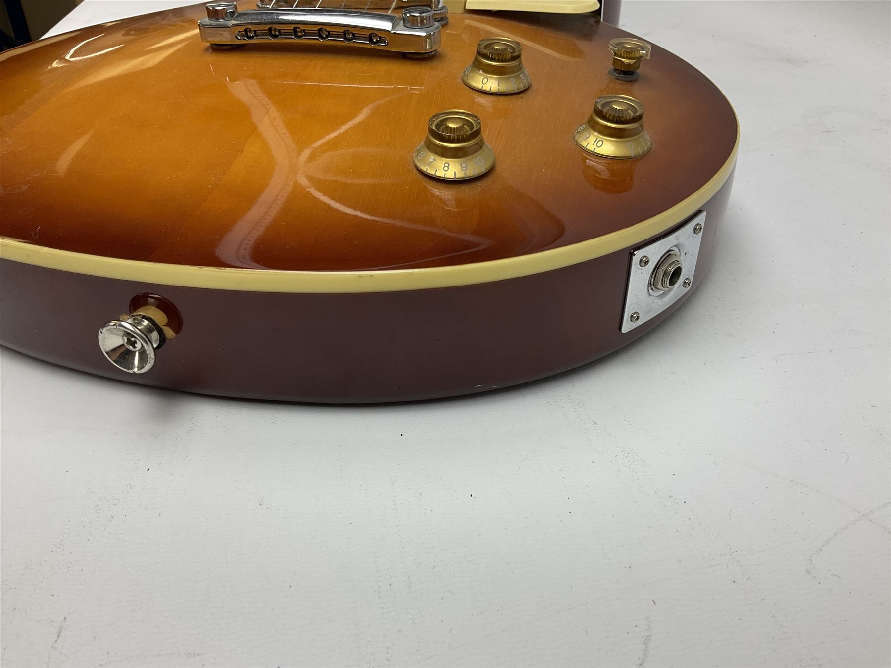 Westfield sunburst Les Paul style six string electric guitar with ivory coloured trim L101cm with Sunn ST 15 amplifier Musical Scientific Instruments Cameras Maritime